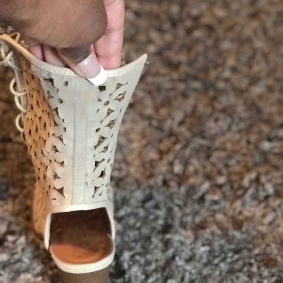 Women’s nude bootie - Picture 6 of 6